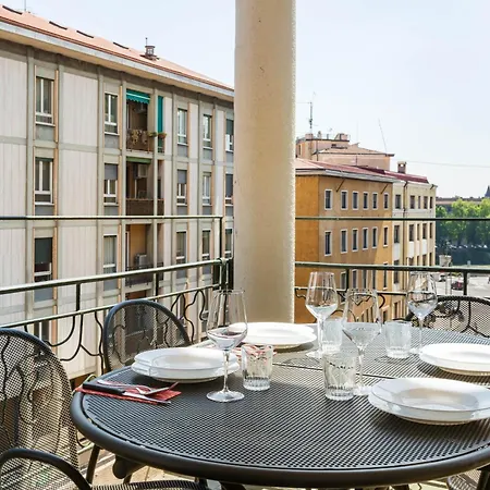 Al Colonnato - Vicinissimo Al Centro, Ideale Per Famiglie E Gruppi Di Amici Verona