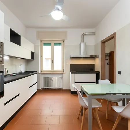 Al Colonnato - Vicinissimo Al Centro, Ideale Per Famiglie E Gruppi Di Amici Werona