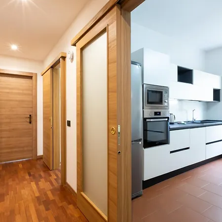 Al Colonnato - Vicinissimo Al Centro, Ideale Per Famiglie E Gruppi Di Amici Apartament