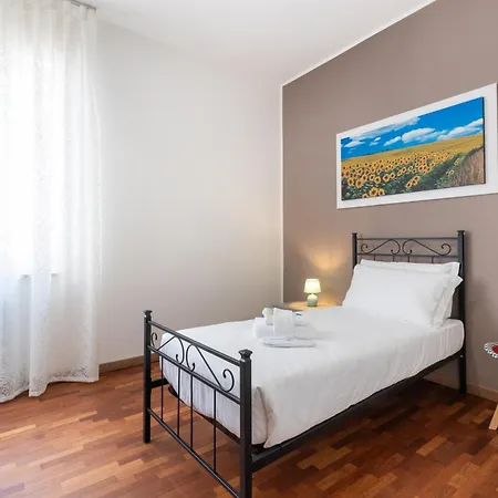 Al Colonnato - Vicinissimo Al Centro, Ideale Per Famiglie E Gruppi Di Amici Apartament